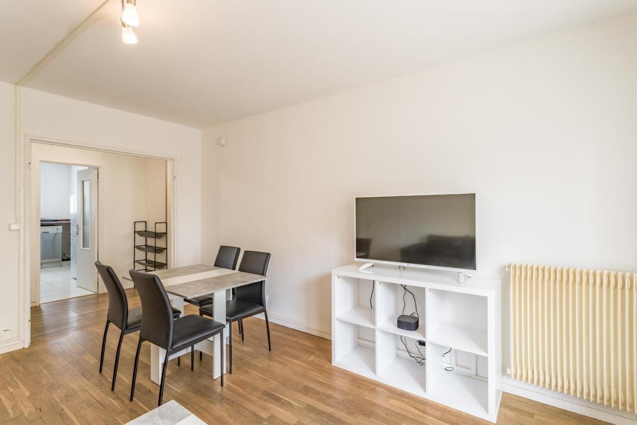 Spacieux Appartement - 6 Personnes - Parking Gratuit Saint-André-les-Vergers Εξωτερικό φωτογραφία