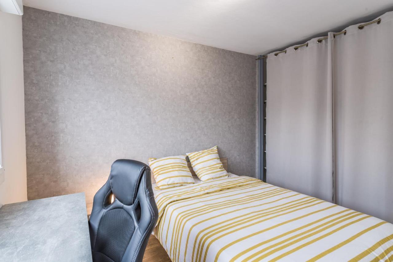 Spacieux Appartement - 6 Personnes - Parking Gratuit Saint-André-les-Vergers Εξωτερικό φωτογραφία